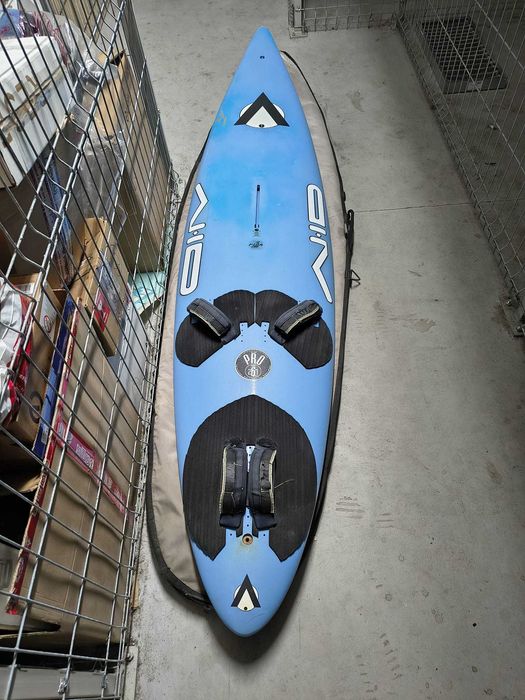 Kultowa deska windsurfingowa AHD Pro Convert 267 Type II | Carbon XL-SCS. .