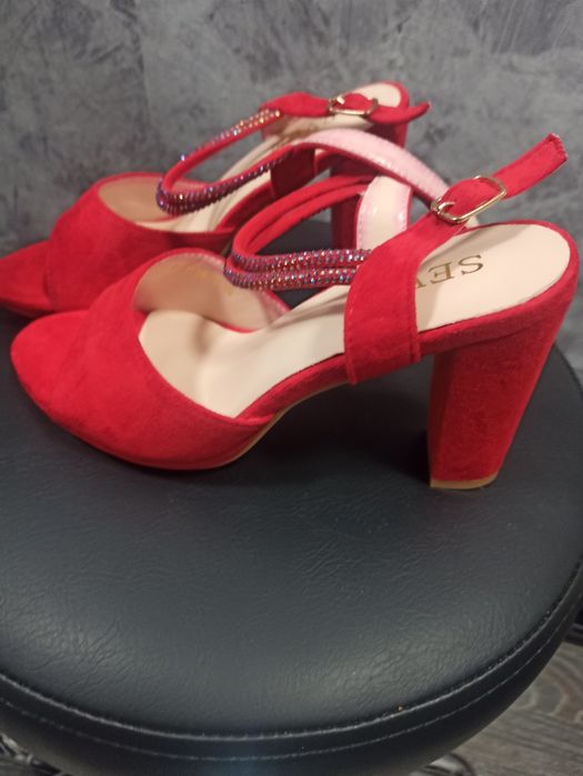 Підбори 36розмір нові