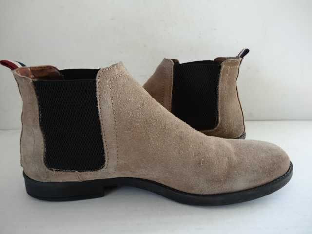 Buty TOMMY HILFIGER roz 42 Sztyblety Skóra