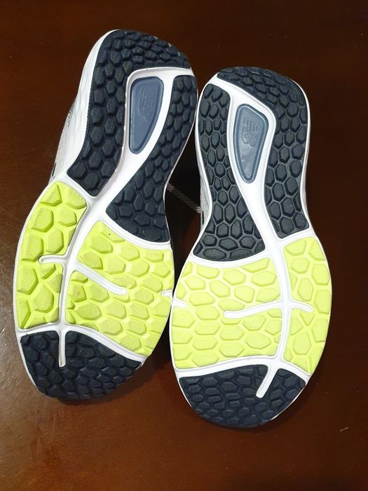 Buty sportowe NewBalance FreshFOAM W680LR7
