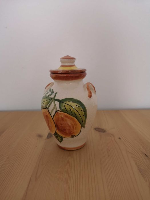 Glazed Clay Jar442546132050268160
