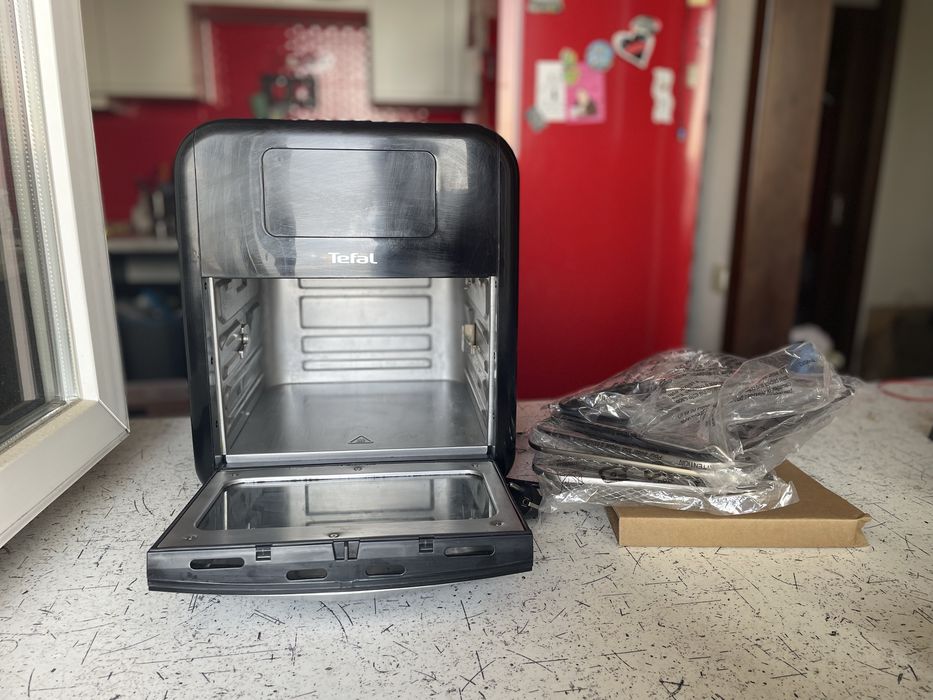 Діє гарантія | Мультипіч Tefal Easy Fry Oven & Grill FW501815