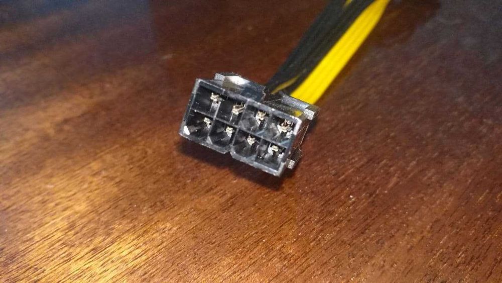 Разветвитель питания для видеокарт GPU переходник 8pin на два 8pin