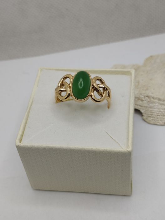 Złoty pierścionek zielony kamień, złoto 333 rozmiar 21