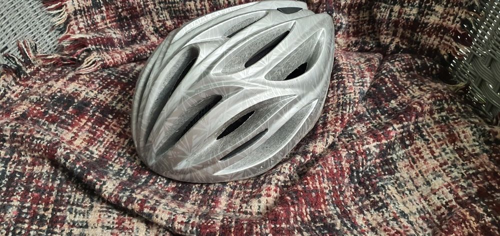 Kask    rowerowy
