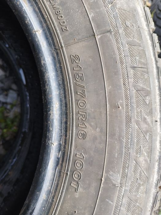 Opony 215:70:16  6mm.