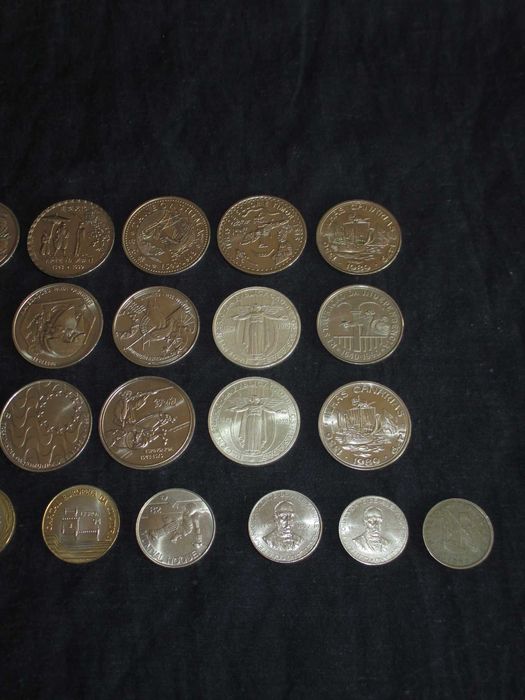 Moedas de Escudo Comemorativas Numismática