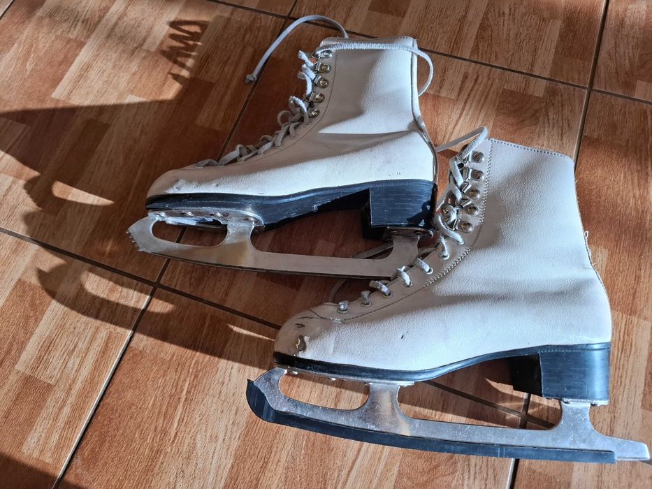 Łyżwy figurowe polsport