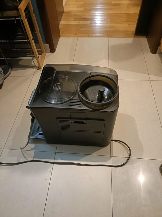 Uszkodzony Ekspres Siemens EQ5 TE503209RW/15