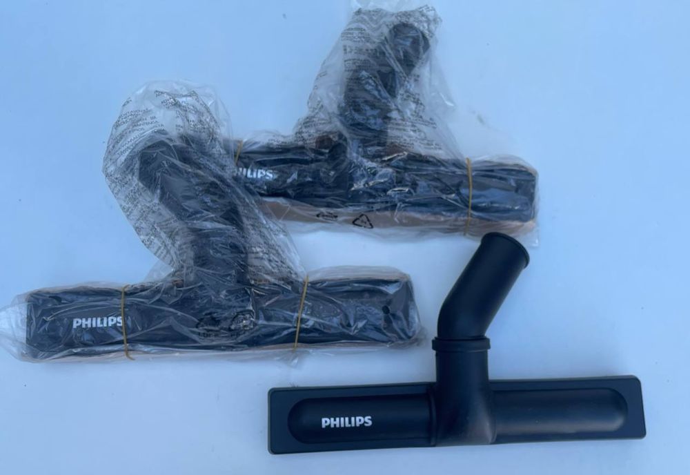 Щітки на пилосос philips  для паркету та кахелю