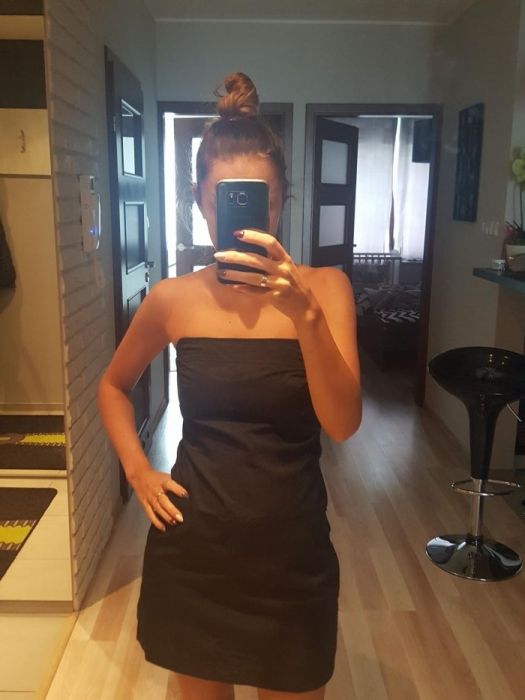 Sukienka mała czarna