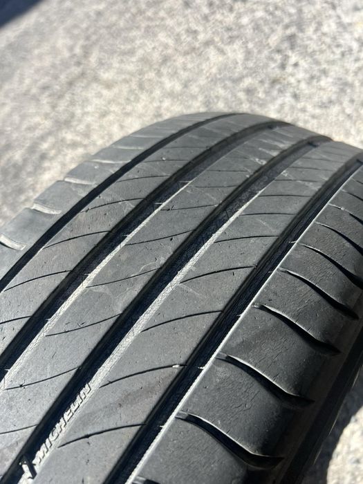 205/60/16 Michelin 2 pneus
