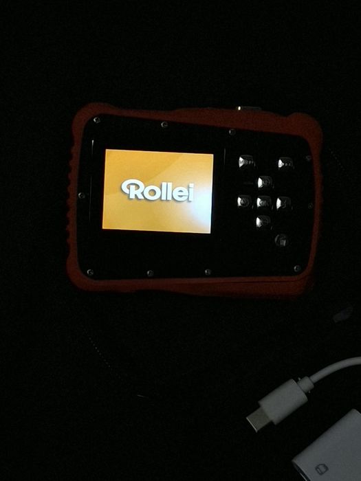 Câmera Digital Compacta Rollei Infantil / Prova D'Água + Case e Leitor SD (Estilo Retro Y2K)