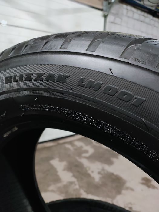 225/60R17 Bridgestone Blizzak LM001 z 2019r 7mm