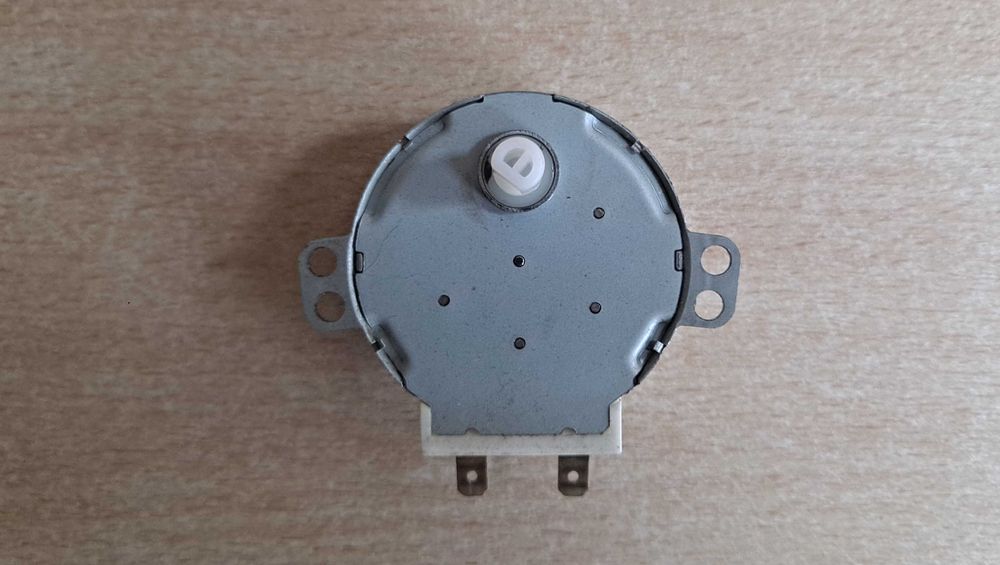 Silnik silniczek synchroniczny Xiangda Micromotor Factory SM001