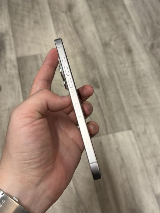 iPhone 15 Pro Max 512Gb White Titanium під відновлення.