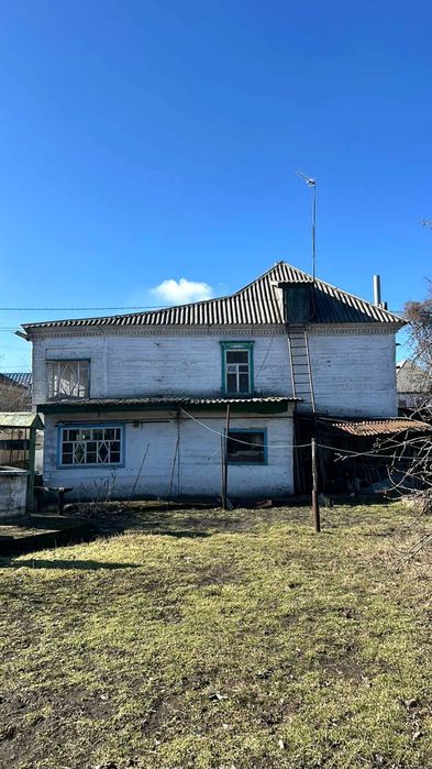 Продам 2-х этажный ДОМ с верандой в Диёвке !