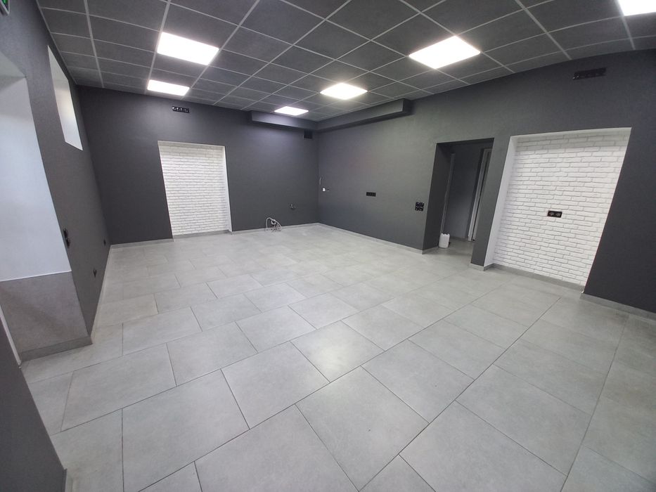 Оренда комерційного приміщення 43 м² | Масани