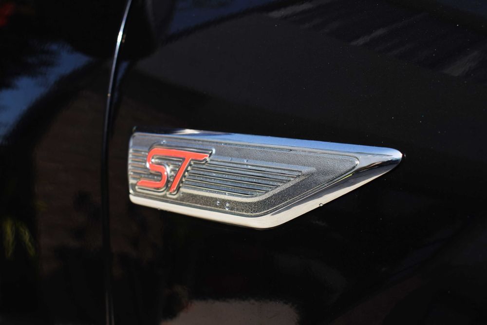 Ford Focus ST225