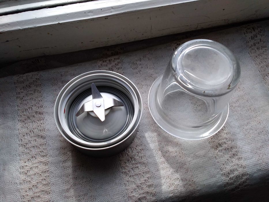 Детали к  миксеру, блендеру, подрібнювачу