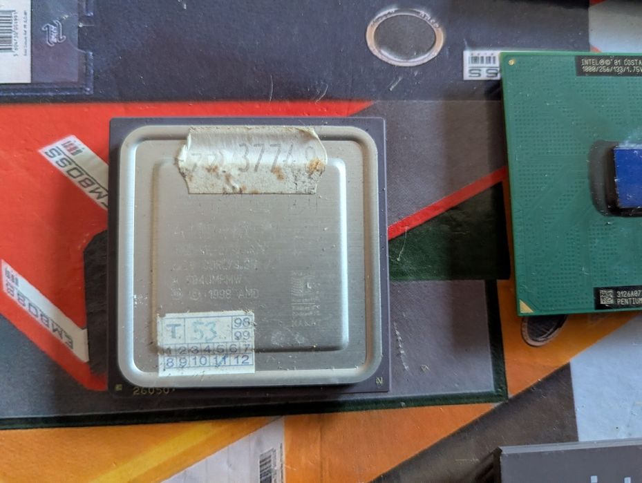 Vendo processadores antigos
