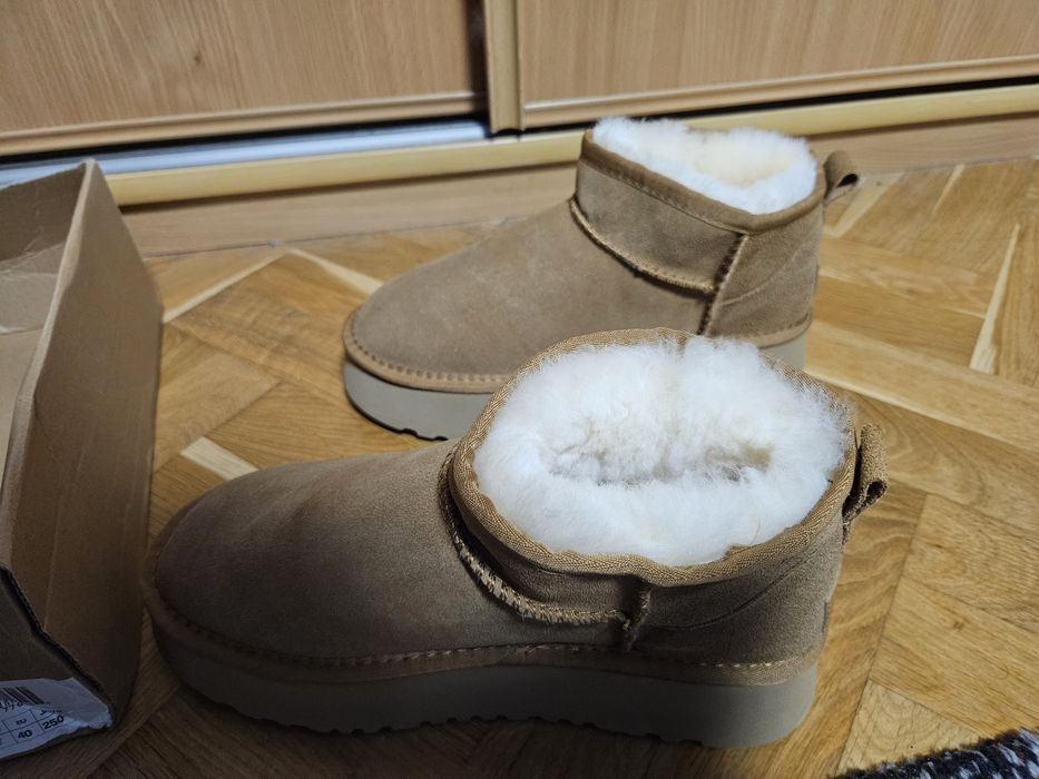 Buty zimowe na grubej podeszwie, z futrem w stylu ugg