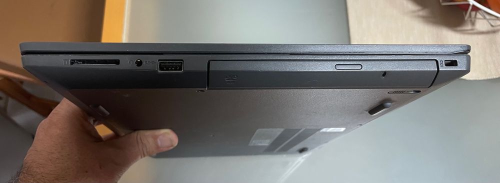 Lenovo Thinkpad V330-15IKB