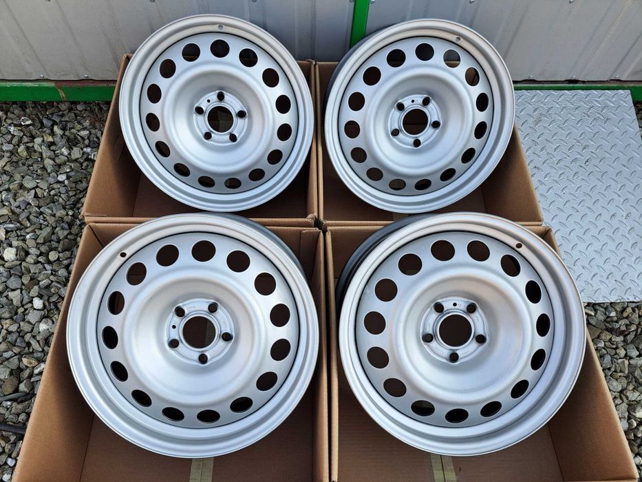 Felgi stalowe 17 5x108 7J ET46 Peugeot Citroen Toyota Opel Fiat .