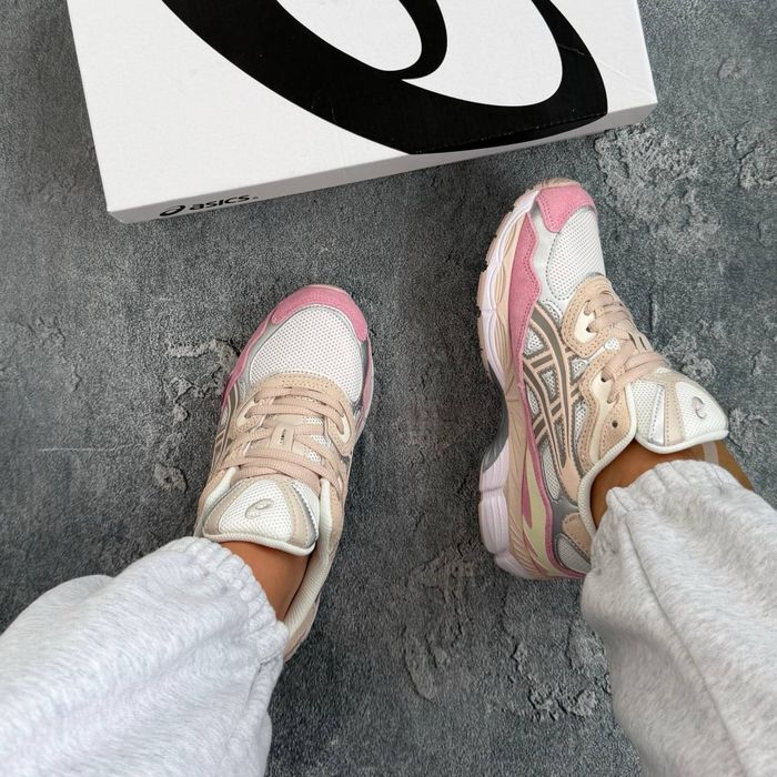 ASICS Gel-NYC cream sweet pink