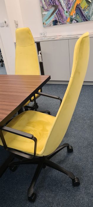 Fotel konferencyjny Profim fotele biuro dom