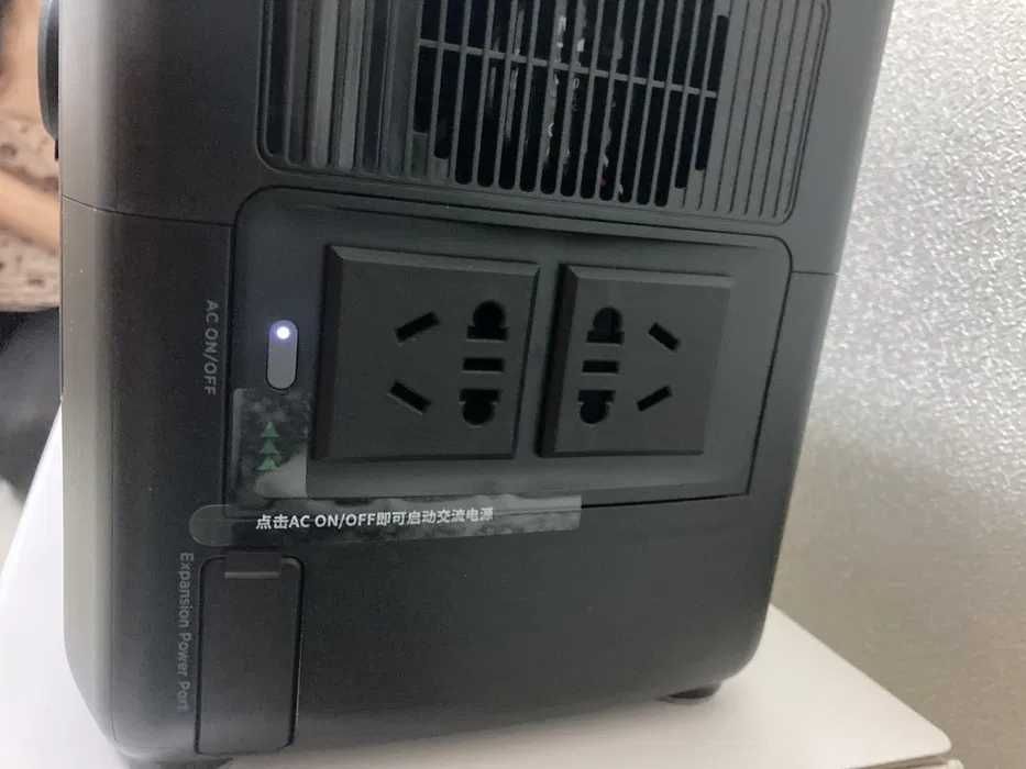 Зарядна станція Ecoflow River PRO