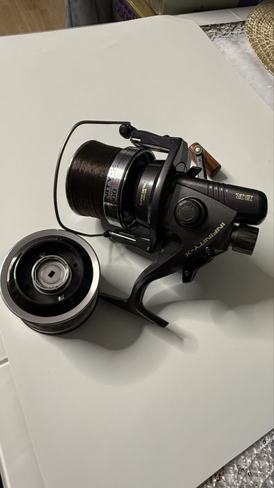Daiwa infinity -x 5000 BR