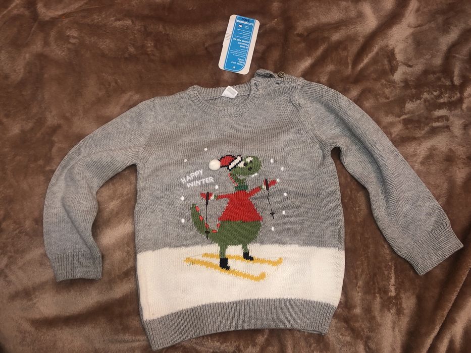 Новый Свитер зимний