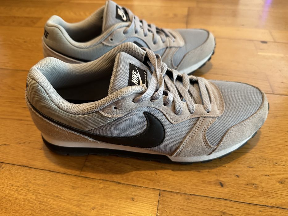 Nike MD Runner 2 Excelente estado
