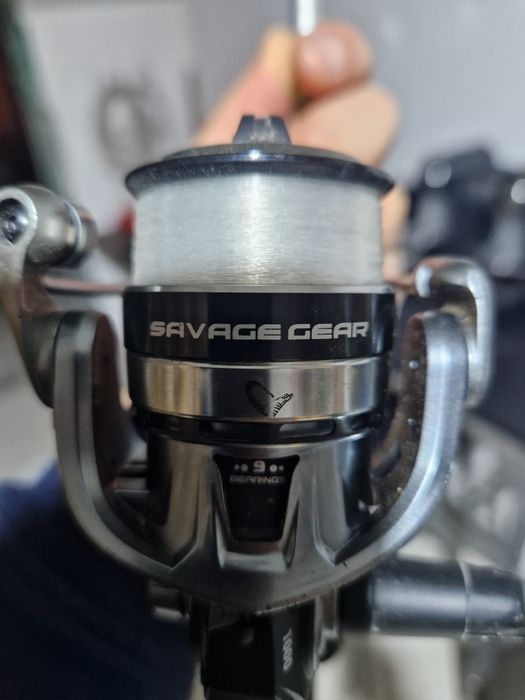 Cana de pesca e carreto spining