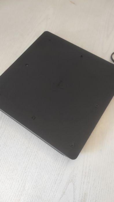 Sony PlayStation 4 Slim 2tb