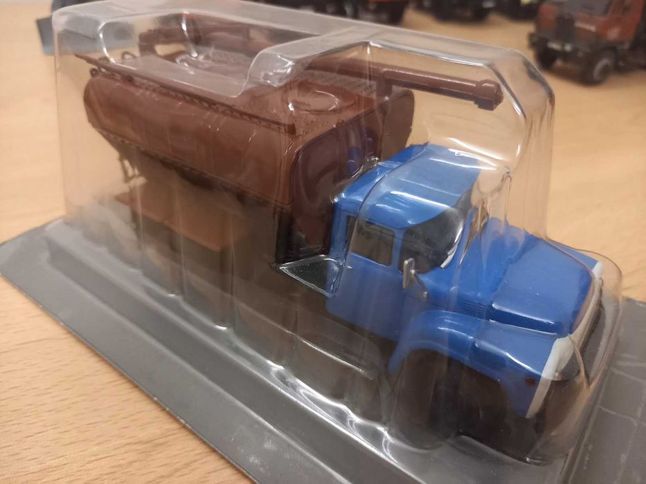 Колекційні масштабні моделі вантажних автомобілів (7)