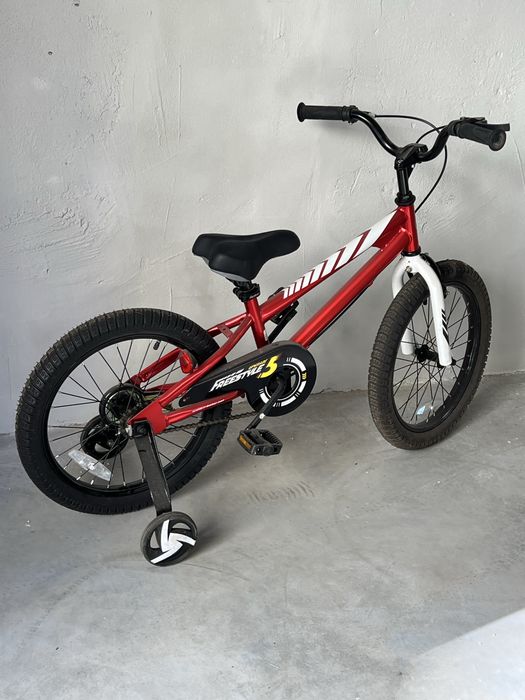 Дитячий велосипед з додатковими колесами 5-6 років Royal Baby Freestyl