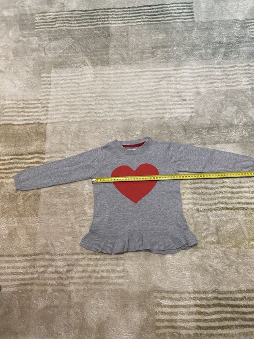 Sweterek rozmiar 98, Reserved