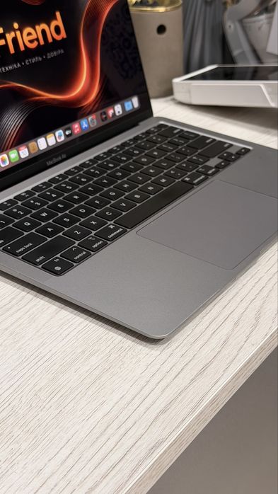 MacBook AIR 13' 2020 M1 16/256GB Space