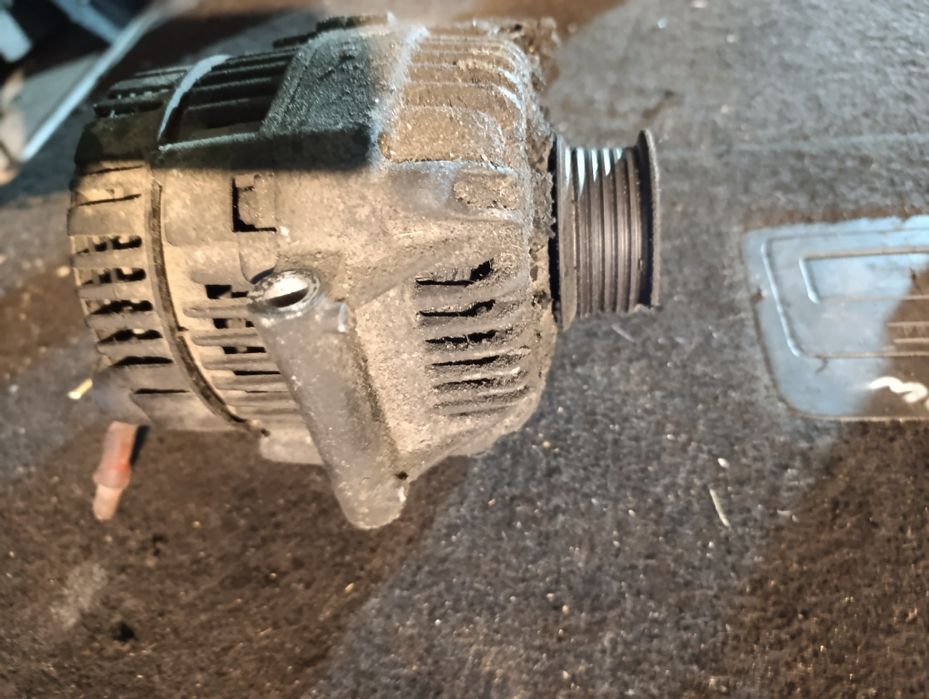 Alternator renault Kangoo benzyna