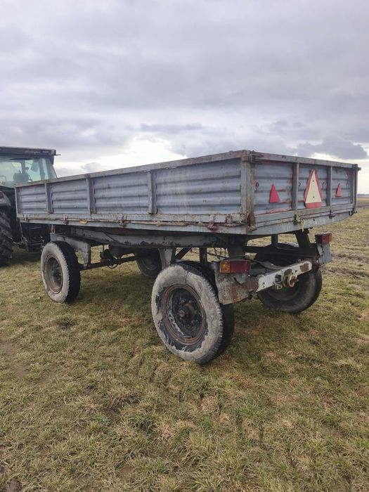 Przyczepa wywrotka D47 wywrot 3 strony