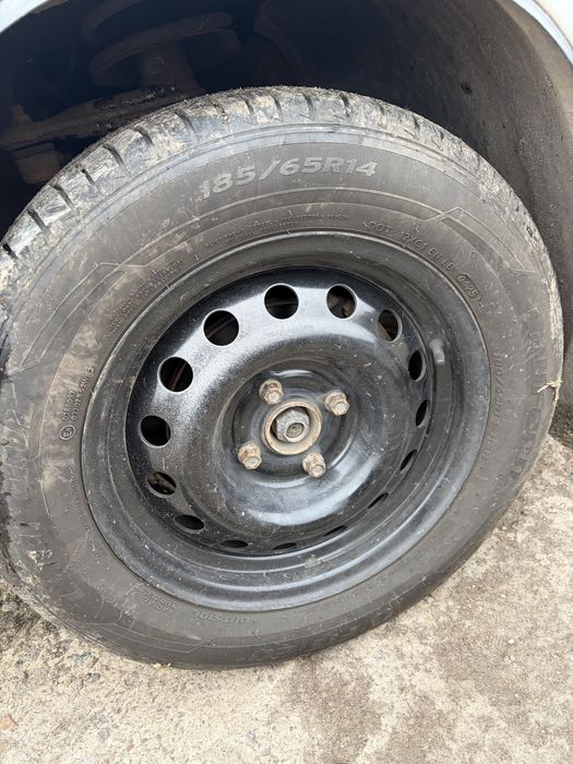 Volkswagen pointer 2006 года