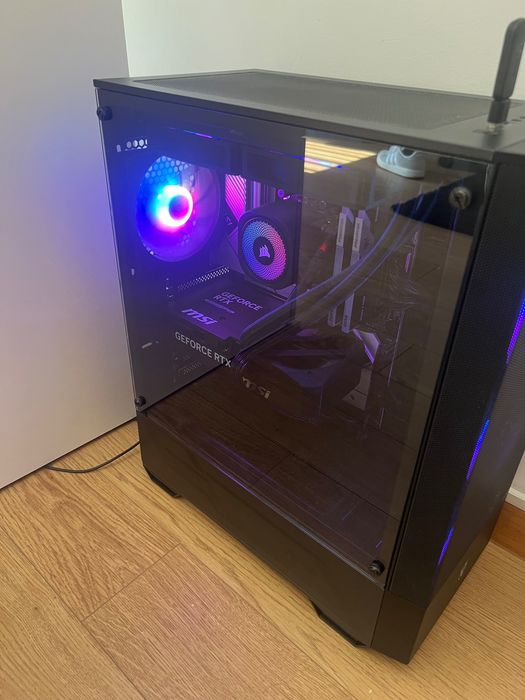 PcCom Ultimate | RTX 5070 | Ryzen 7 7800X3D | 32GB DDR5 | 2TB SSD