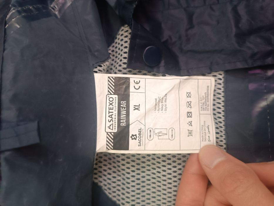 Продам дождевик в отличном состоянии