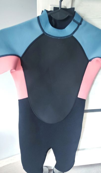 Pianka neoprenowa dziewczęca surfingowa do pływania nurkowania nad mor