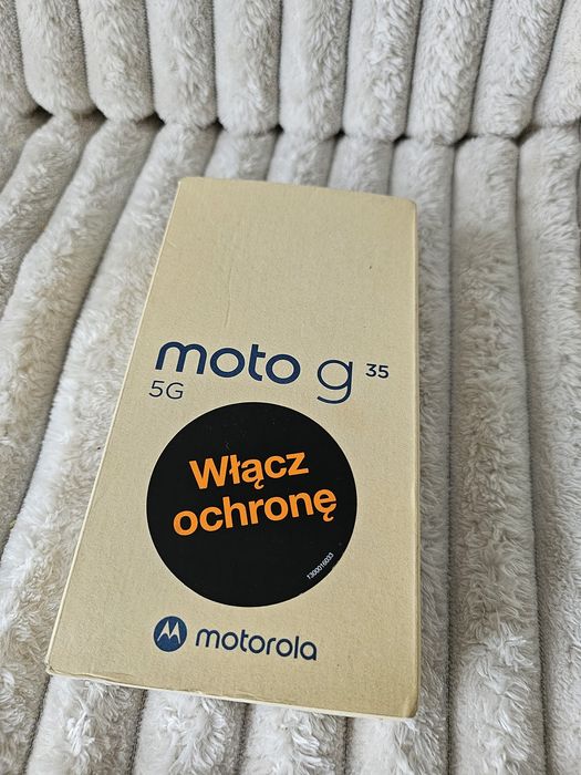 Motorola g35 5g nowa, jeszcze z naklejką