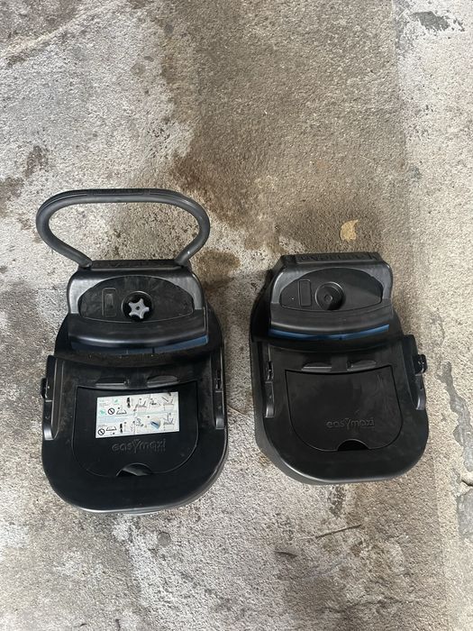 Carrinho trio com 2 iso fixos Bebecar