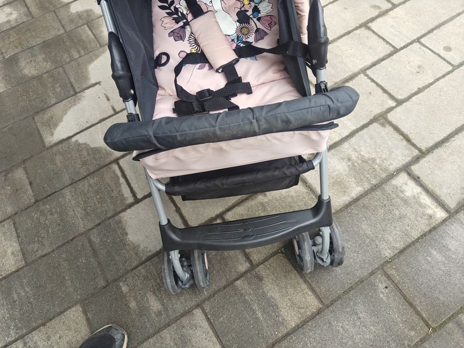 Spacerówka dla dziecka