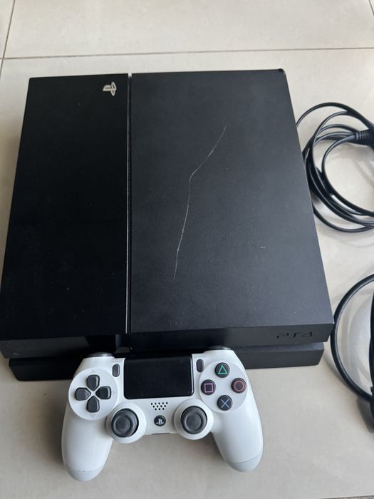 Ps4 500G ( ler descriçao )